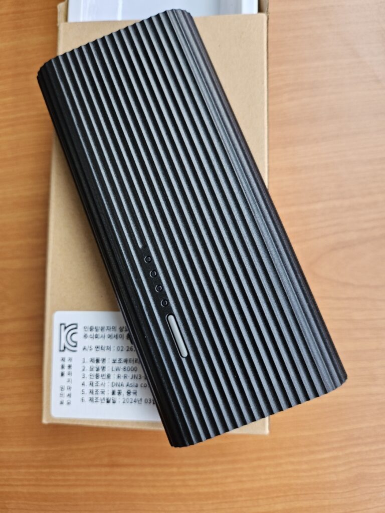 KakaoTalk_20240719_143850137-768x1024 내몸지키는 바디캠,위장카메라 ,초소형카메라 ,소형카메라 ,보조배터리카메라 LW-8000